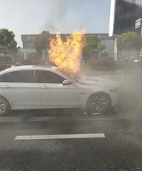 ·�ŷ��������ǣ���ɫ��������ȼ