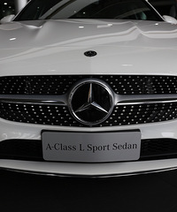 ������A���Լ�.̨��֮�ǡ� ��Ŀ�ķ�Χ�ƣ�Ů�����޷��ܾ�