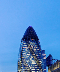 ���۸��᡿���ڵľͺ���