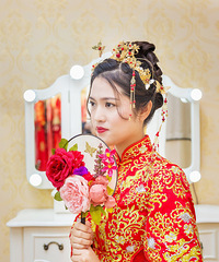 ��������ױ���������Ļ���֮��ױƪ