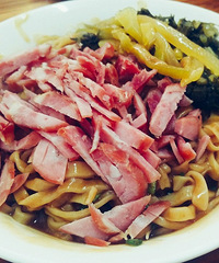 һ�ڰ���һ��������ʳ�ĺ�