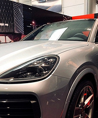 �쳱������ƣ������񲻿ɵ�