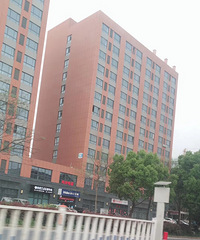 Ϊ���Ϲ��Ӻ�������̨�ݣ���̨��׬�����Լ��ĵ�һͰ��