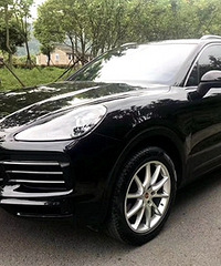 ��ɫsuv���Դ���������ľ��