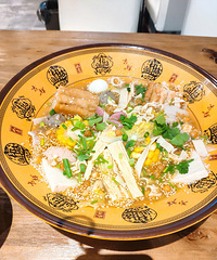 �����׵�ð�ˣ�ζ��Ҳ�Ǽ��õģ���ζ��ƫ��̨�ݱ���