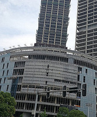 ��ʢȹ¥��ʼװ����Ļǽ��