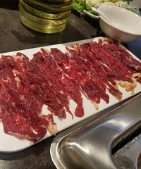 �򿨽�ï����������۸�Ƚ�ʵ��