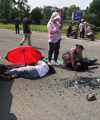 �Լݳ���100km/h���ٶȣ�Ů˾������ô��ģ�