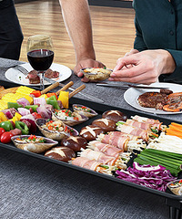 ���Ի���̨�ݡ�û��θ�ڵ����죬���������Ƕ���ɶ