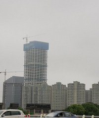 ��Һ�����ó����������¥������ⴱ�ж�ߣ�