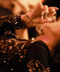 ���磡4���۾ۻ����򵥴����֣�һ�˸���һ������ʧ����ˮ��