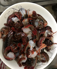 赶集买的小龙虾,头一次做,味道还不错