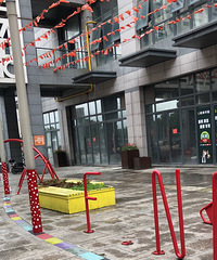 �򻪻�������̶����ų��ۣ��о�����ʱ��۸���ʿ���Ͷ����