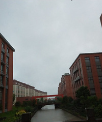 ���۸��᡿�������Ѿ����뾭��Σ������