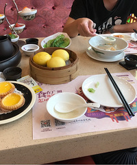 ���ݱȽ���������ʽ���ĵ꣬�óԵ�Ϻ��ͧ����