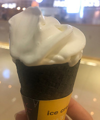 ��ɹ������ʳ�������壬�ոպã���ѷɫKFC