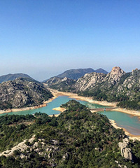 ���ݴ���ɽ��Խ��������ʵ�ġ������̷Ρ�