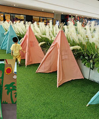 ��̩���ڲ�һ���ˣ���¥��ֱ�Ǻ����ǵ�����