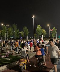 ���ϵľ��������������ģ������������ŵ�̨�ݵ�һλ��