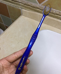 ƽ����ˢ����һ�Σ��;��������˵綯��ˢ