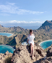 �����з�ɫ��ɳ̲�����ó�������