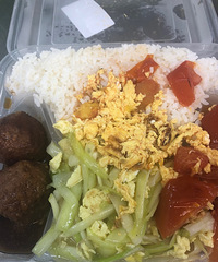 ������ĺз��ܶ�����һ������8ԪǮ���ܱ���