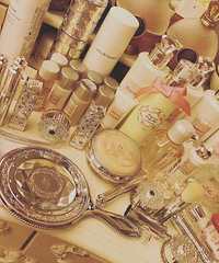 ��ˮ��ǧ��ֻȡһư����ä�����ˮ�����ʺϿɰ�������Ů��