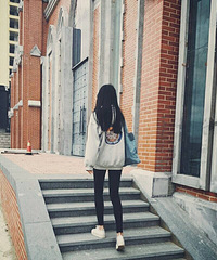 90��Ů���ҽ����󿩣���������๤������80-91�����