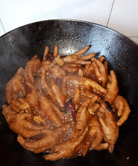 ���۸��᡿��Ů����ÿ�����޾�ϸ�Ļ㱨������