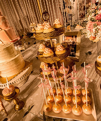 ���񵰸��б�Ҫ�����ǻỨ����Ǯ�ڻ��񵰸��ϣ�