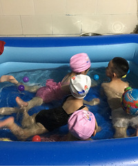 ���ֲݴ�����һ����������Ӿ����Ȼ�ѵ�ˮ����������ˬ