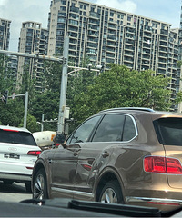 ���������ġ���һ�μ�����SUV�������־���