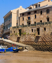 ��Ҵ��ֱ��С�赺���Ҹ������Щ�ܱ߲�ͬ�ľ�ɫ