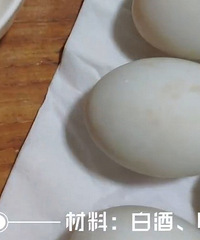 人生第一次做的下饭神器,咸鸭蛋
