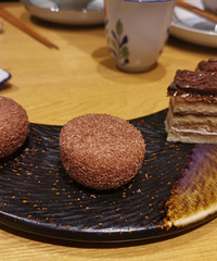一口气吃了16盘肉