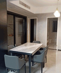 װ��β����������Ů�����ķ�񷴲���