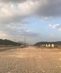 ����ɽ��·���ڻ�··�ߺ��ˣ�˵�õ�10��1��ͨ���أ�