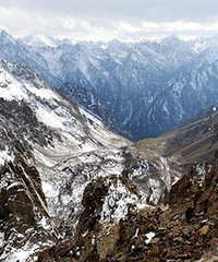 ��ɽɽ����������Ŀ���v