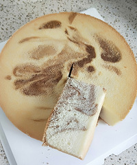 烤个十寸的大理石纹戚风去野餐