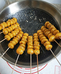 �Լ�������Բ������������Ƶ�ɫ��