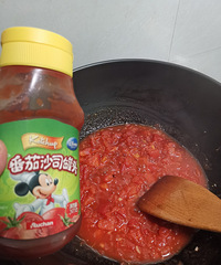 第一次做番茄鱼,大受小家伙的喜爱,比酸菜鱼好吃多了