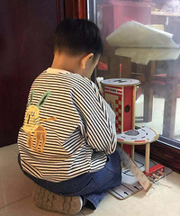 �ֿ����ȵĺ���磬���д�����ɫ