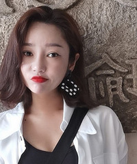 ���ϲ��������������׬Ǯ��Ů������