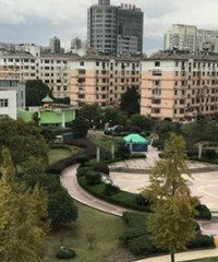 ��ƽС���Ϳ�ƽ��԰���ĸ��Լ۱ȸ��ã�