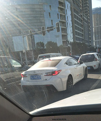 ����ʲô���ͣ��۸���٣�