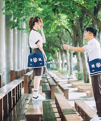 ��ס�����㣬��Ļ�ɴ��Ҳ����־�ֽ��һ�����˳���