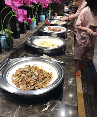 ���к������ͳԺ�����һ����