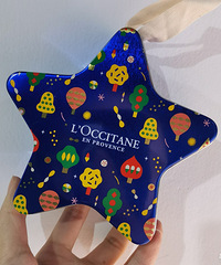 ���װ������Ů�ģ�С���͵ı���װ����