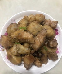 ��ͷ��ճ�Ժ��廨����һ�𣬿ڸ��ǱȽϺõ�