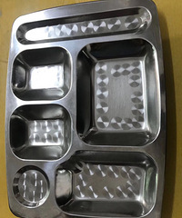 ���̴����